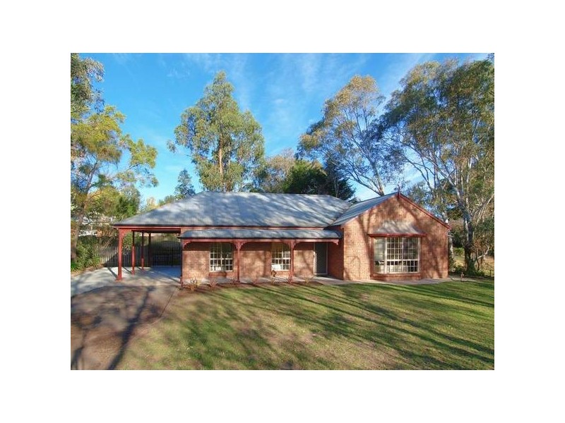 2 Pike Street, Oakbank SA 5243