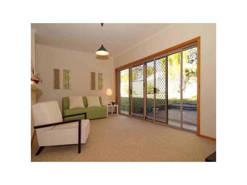 2 Pike Street, Oakbank SA 5243