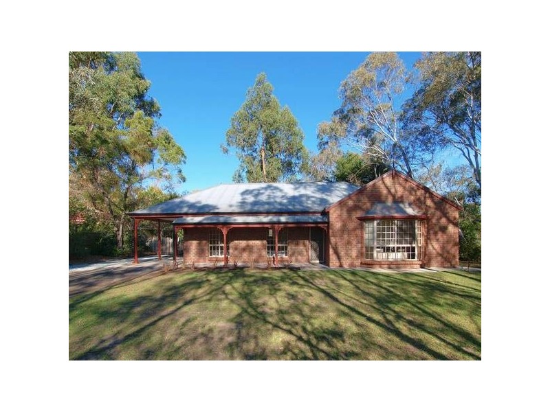 2 Pike Street, Oakbank SA 5243