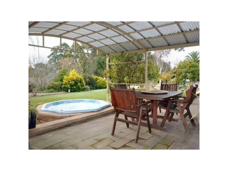 18 Pike Street, Oakbank SA 5243