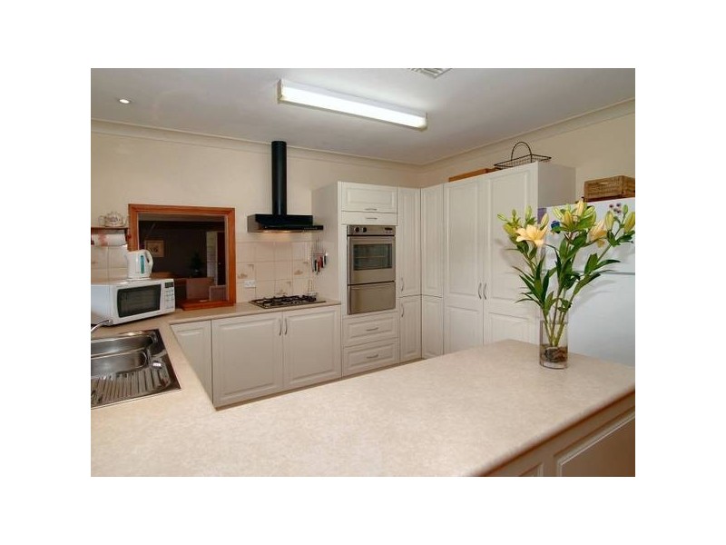 18 Pike Street, Oakbank SA 5243