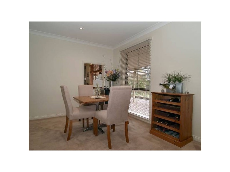 18 Pike Street, Oakbank SA 5243