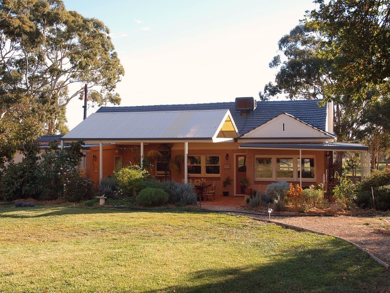 5 Greenhills Road, Meadows SA 5201