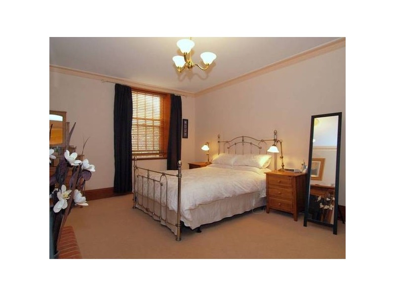 8 Victoria Street, Gumeracha SA 5233