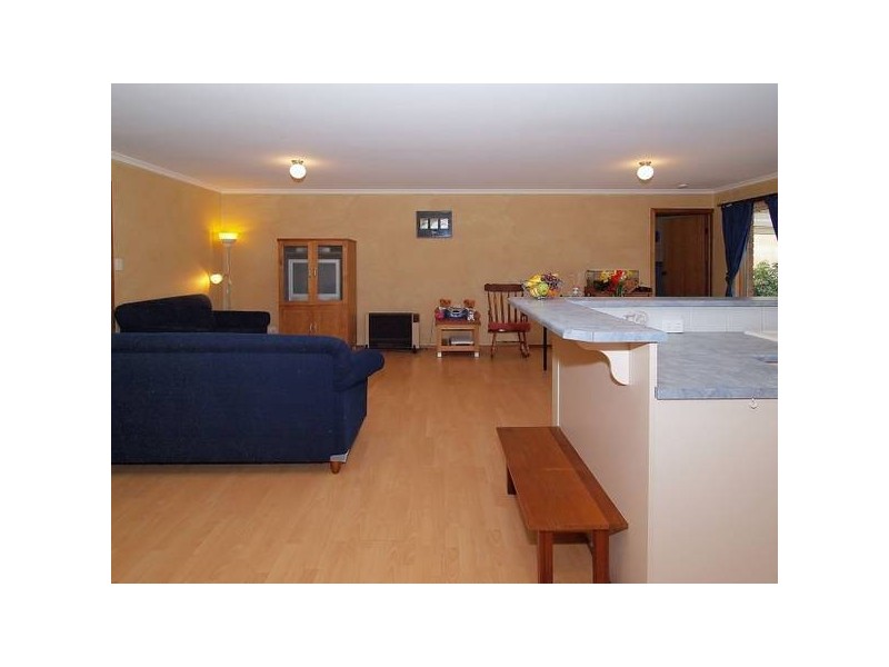 10 Gardenia Drive, Woodside SA 5244