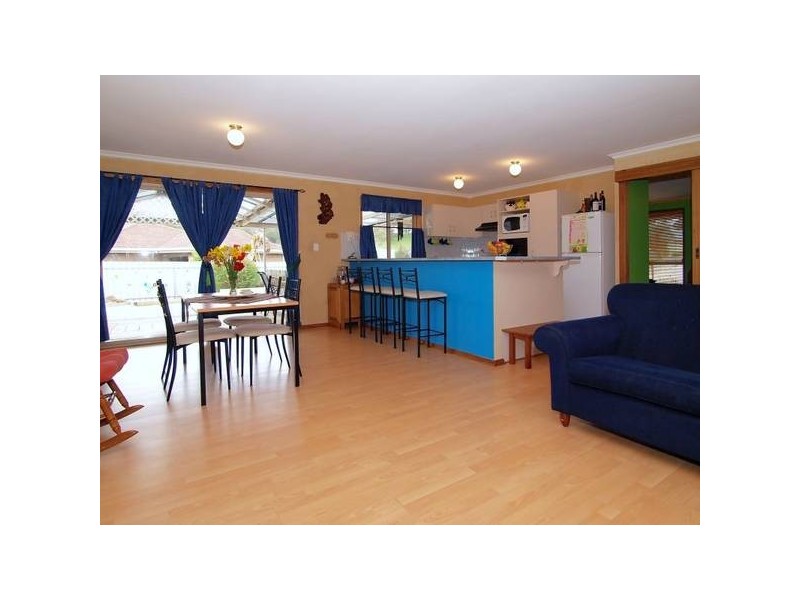 10 Gardenia Drive, Woodside SA 5244