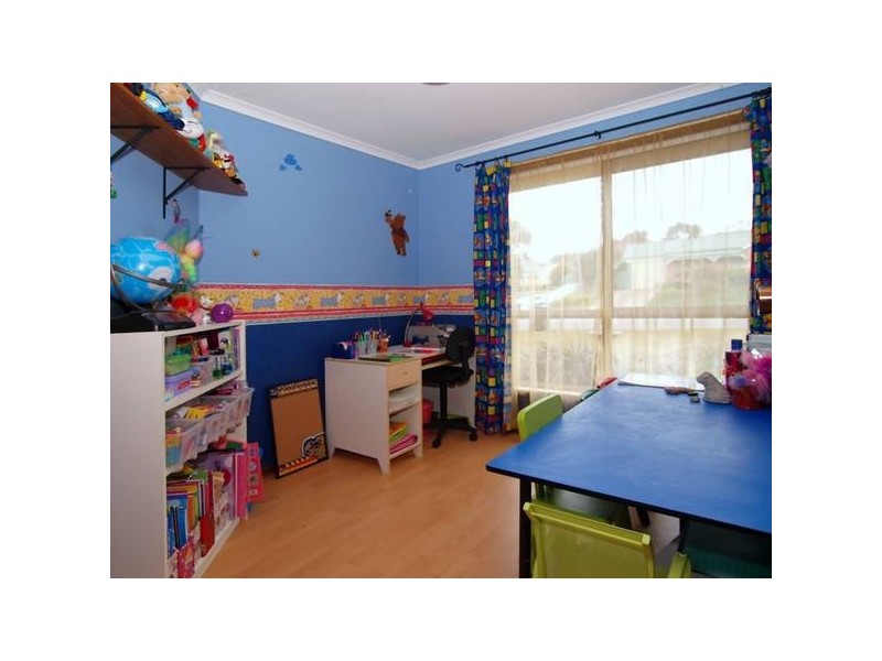 10 Gardenia Drive, Woodside SA 5244