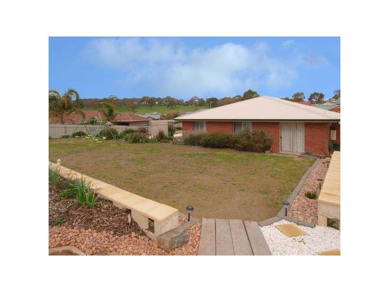10 Gardenia Drive, Woodside SA 5244