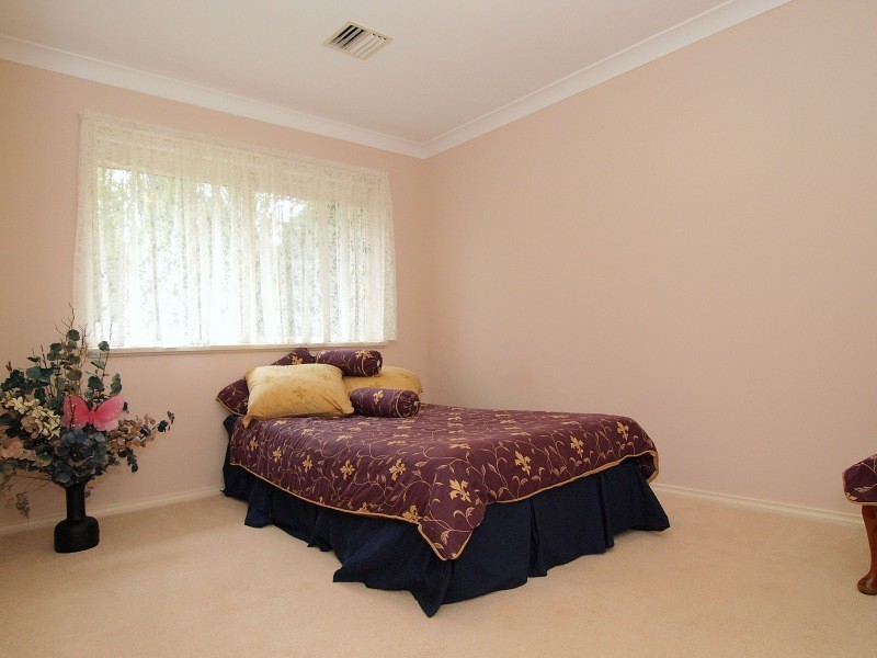 82 Grevillea Way, Woodside SA 5244