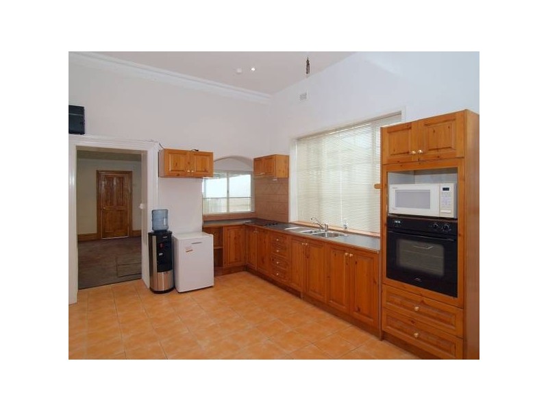 2 Newman Road, Charleston SA 5244