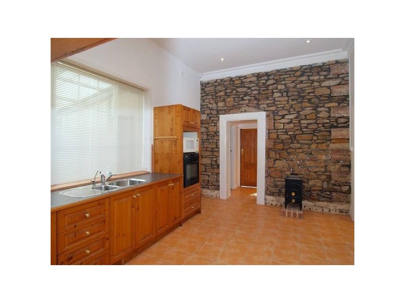 2 Newman Road, Charleston SA 5244