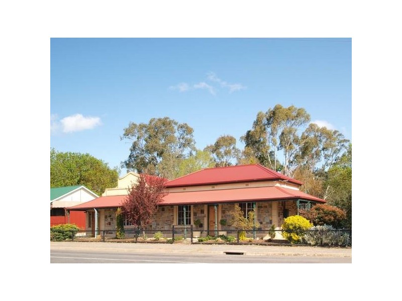 2 Newman Road, Charleston SA 5244