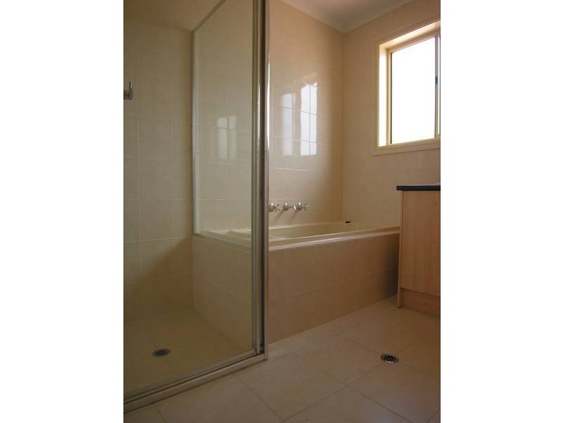 2/6 Victoria Road, Mount Barker SA 5251