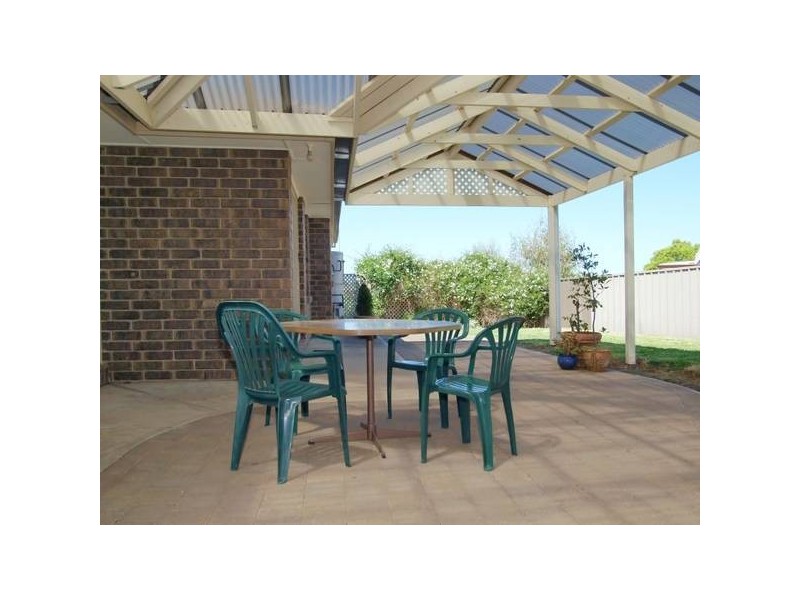 33 Ray Orr Drive, Mount Barker SA 5251