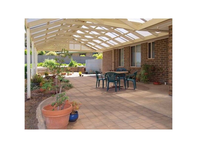 33 Ray Orr Drive, Mount Barker SA 5251