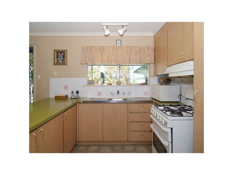 8 Sandford Avenue, Mount Barker SA 5251