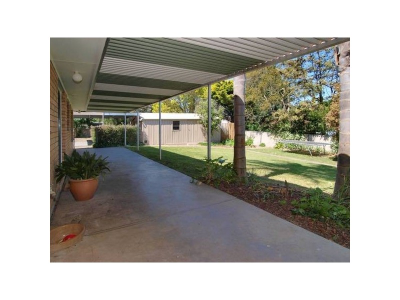 8 Sandford Avenue, Mount Barker SA 5251