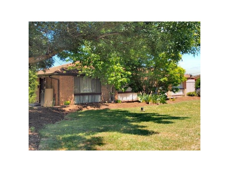 8 Sandford Avenue, Mount Barker SA 5251
