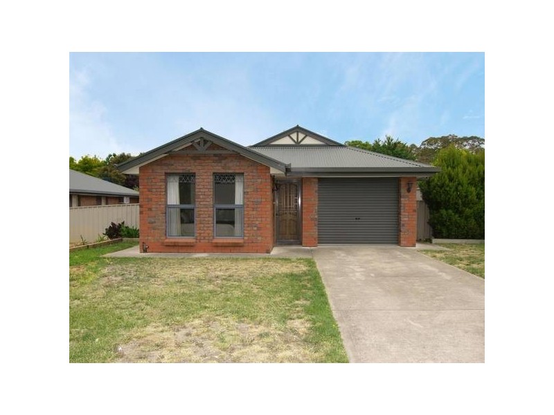 20 John Street, Oakbank SA 5243