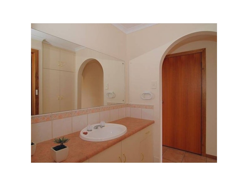 20 John Street, Oakbank SA 5243