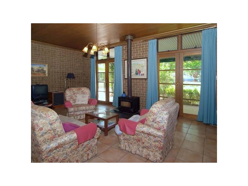 9 James Street, Balhannah SA 5242