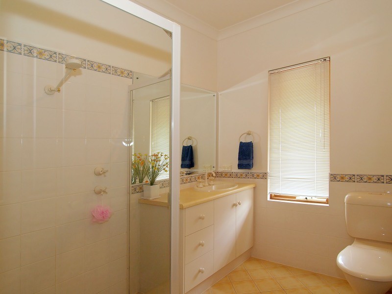 56 Jacaranda Drive, Woodside SA 5244