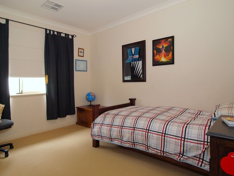 56 Jacaranda Drive, Woodside SA 5244