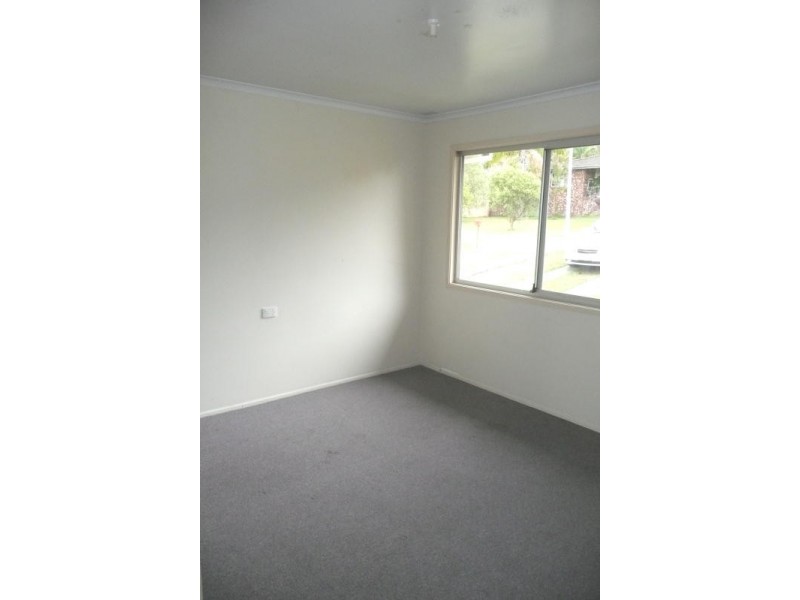 13 Deakin Crescent, Taree NSW 2430