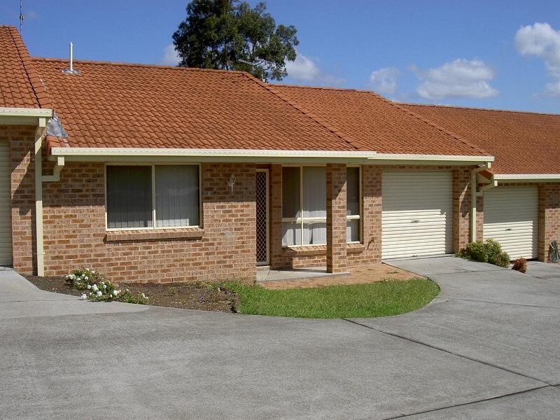 2/51 Hickory Crescent, Taree NSW 2430