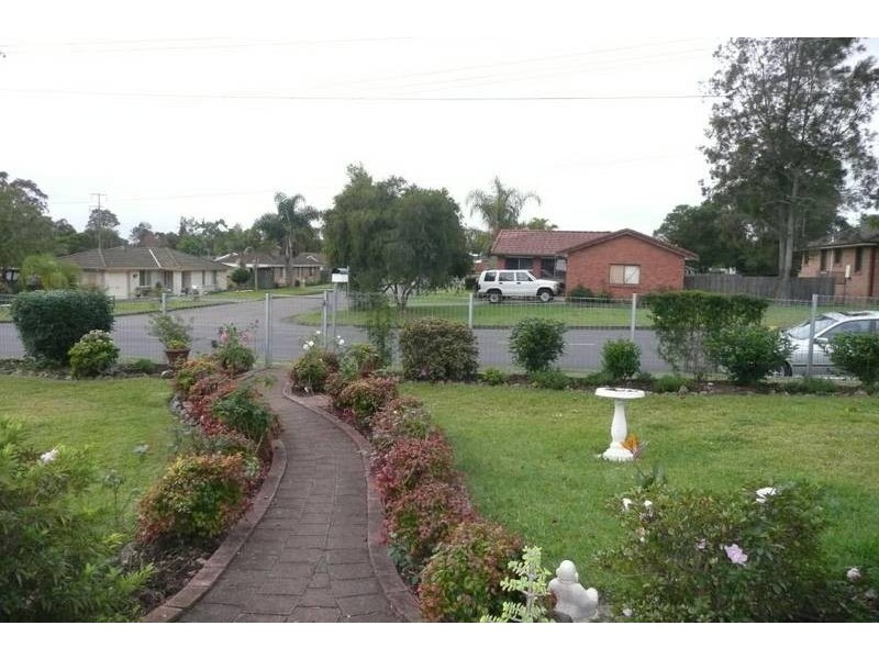 28 Kanangra Drive, Taree NSW 2430