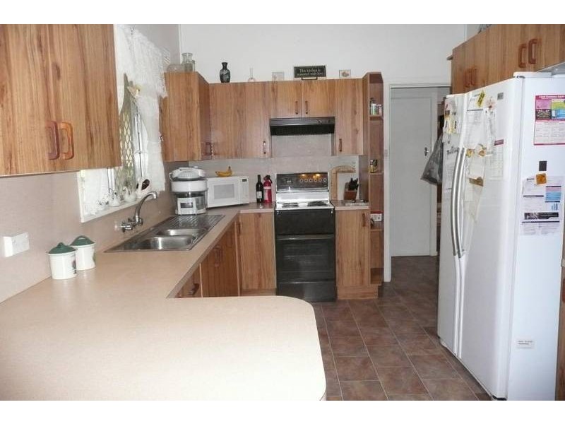 28 Kanangra Drive, Taree NSW 2430