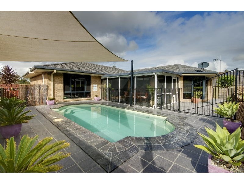 48 Killawarra Drive, Taree NSW 2430