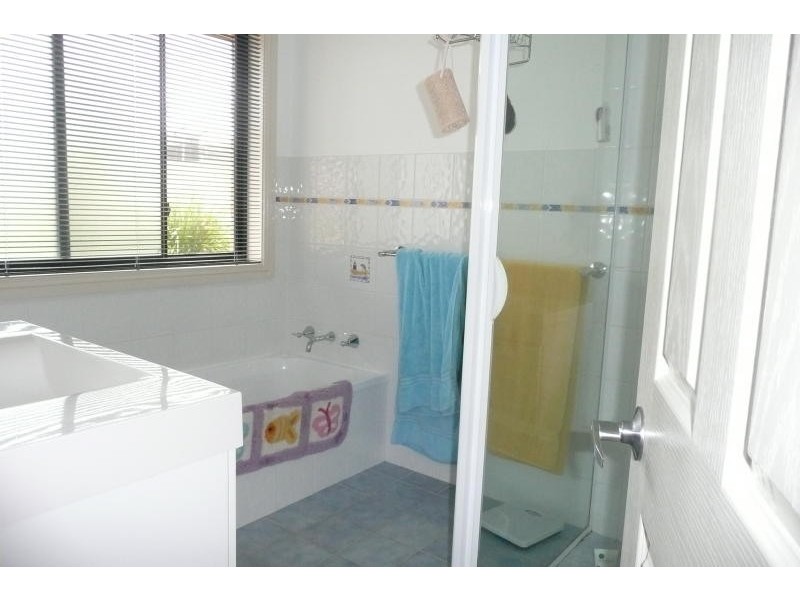 27 Burdett Street, Tinonee NSW 2430