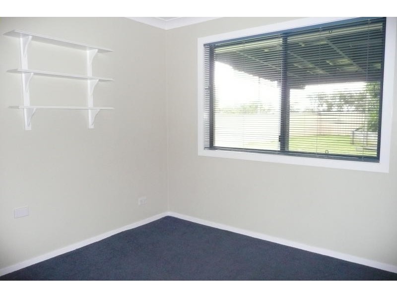 8 Gregory Close, Taree NSW 2430