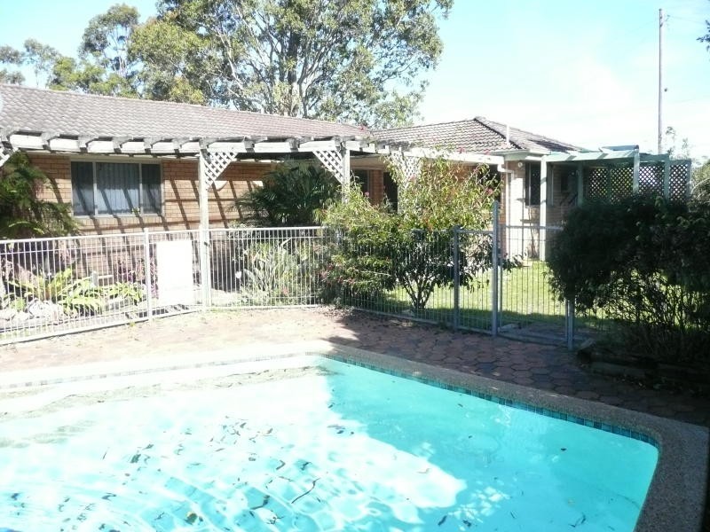 12 Wyoming Close, Taree NSW 2430