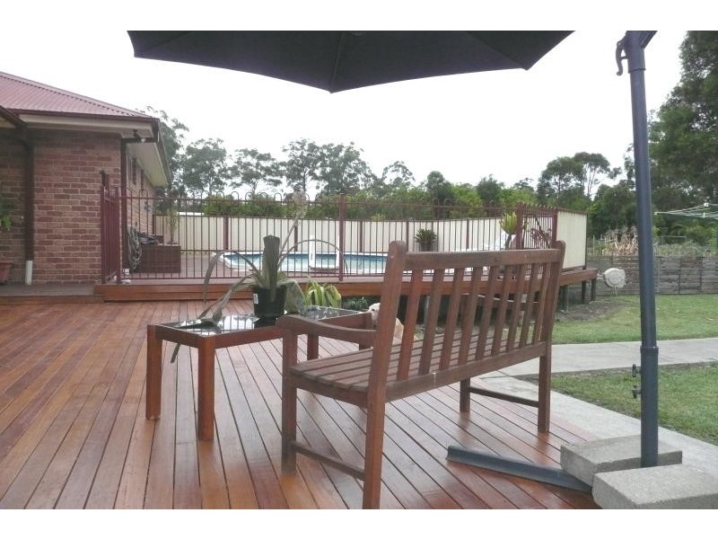 16 South Heron Road, Old Bar NSW 2430