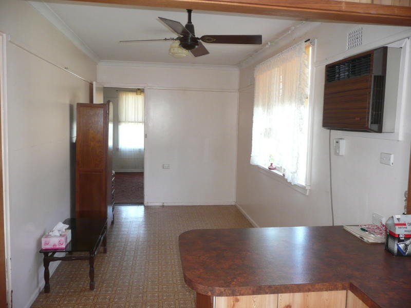 11 Hooke Street, Taree NSW 2430