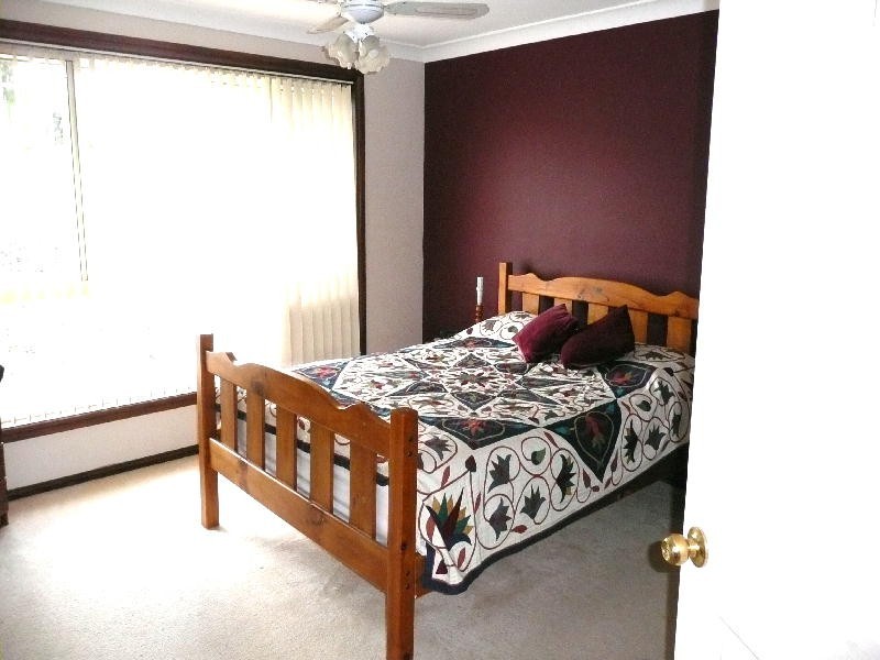 57 Gracelands Place, Pampoolah NSW 2430