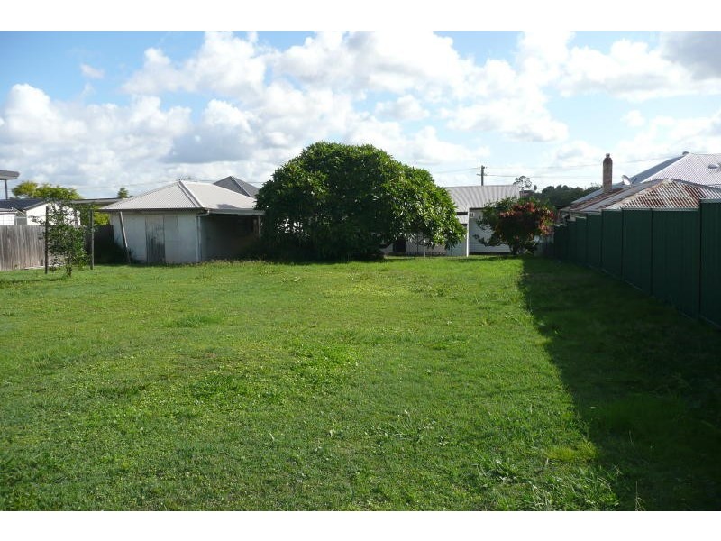 135 Commerce Street, Taree NSW 2430