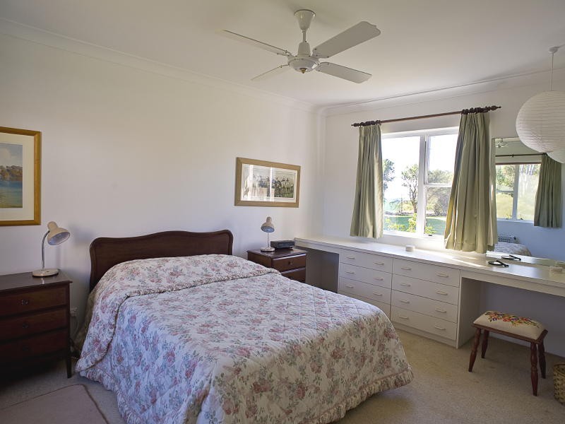 193 Diamond Beach Road, Hallidays Point NSW 2430