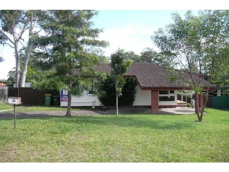 28 Warrina Close, Taree NSW 2430