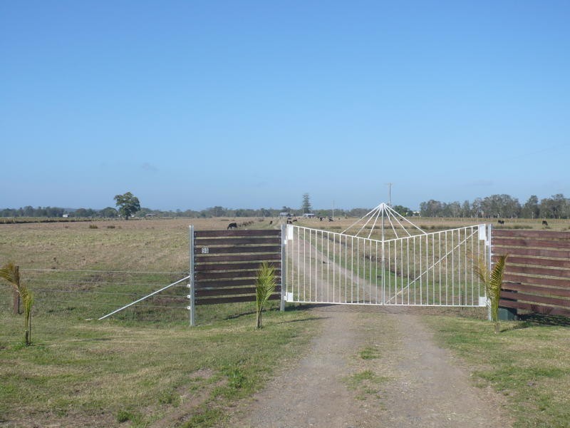 90 Harrington Road, Coopernook NSW 2426