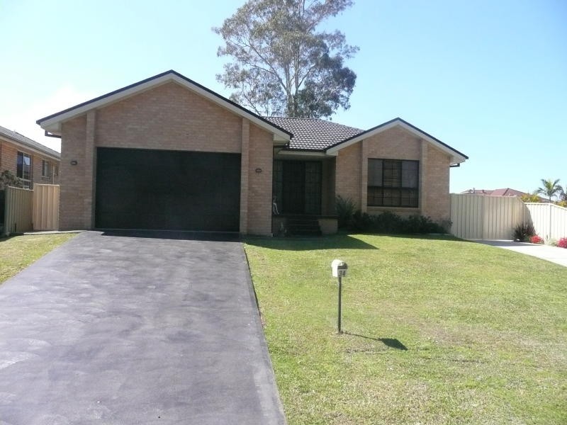 34 Grey Gum Road, Taree NSW 2430