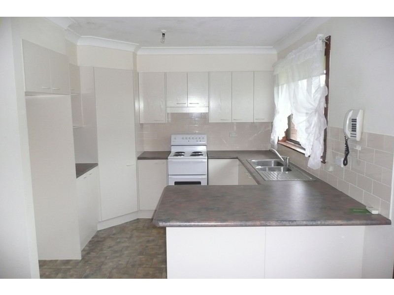 4 Nioka Place, Taree NSW 2430