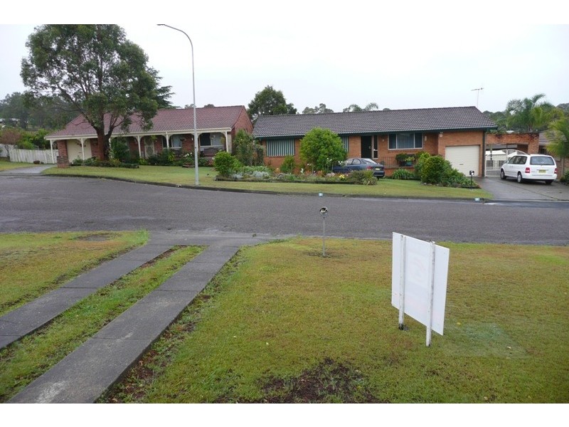 4 Nioka Place, Taree NSW 2430