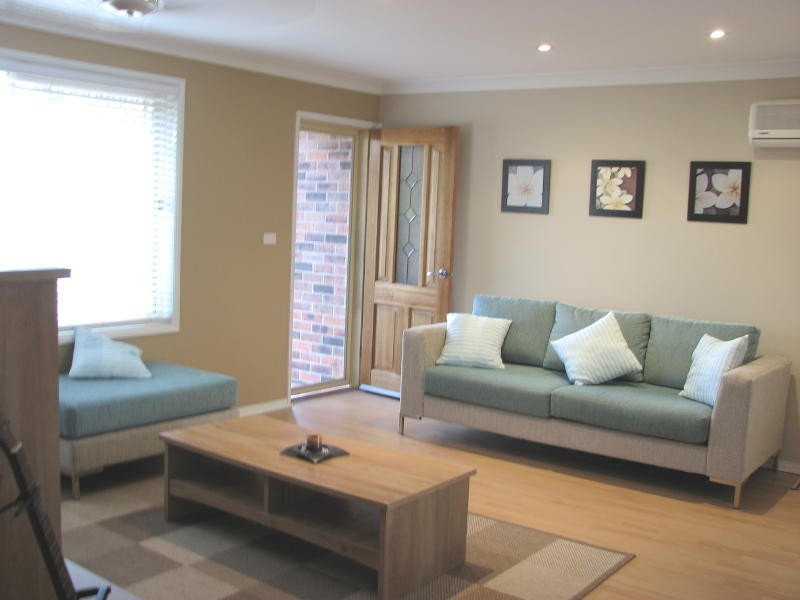 2/27 Palanas Drive, Taree NSW 2430