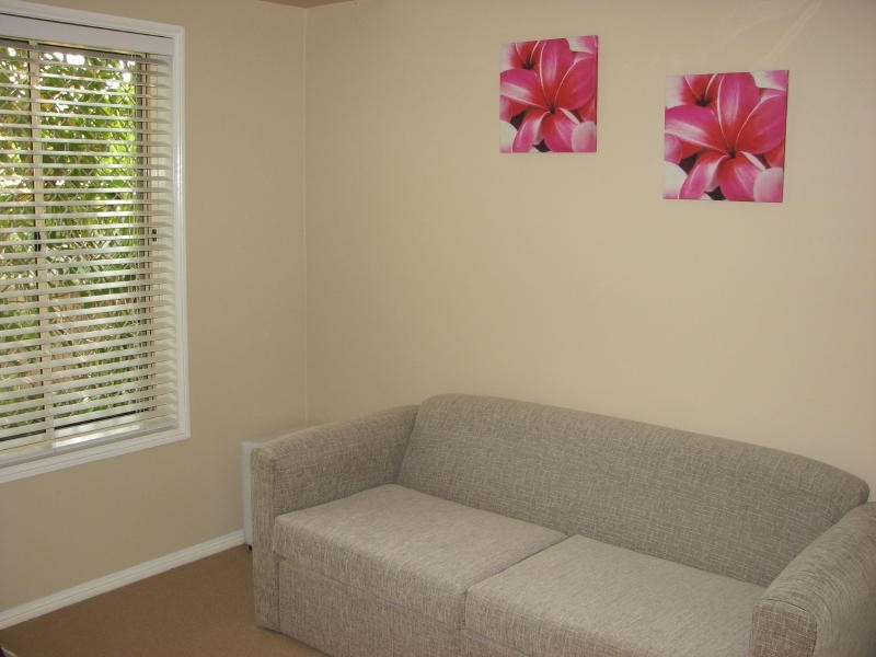 2/27 Palanas Drive, Taree NSW 2430