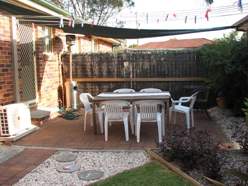 2/27 Palanas Drive, Taree NSW 2430