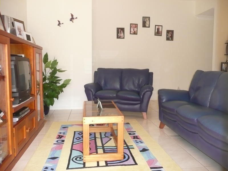 2 Mullalone Place, Taree NSW 2430