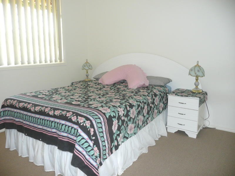 2 Mullalone Place, Taree NSW 2430